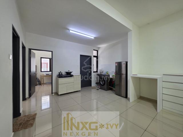 Partially Furnished!! 26x85 3R2B Idaman Grand Residence GF Townhouse 1