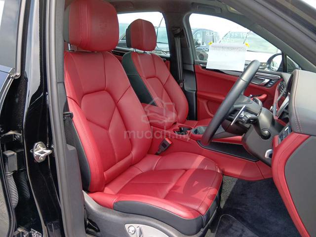 2023 BOOKNOW P/Roof BlackRed H/Spec Porsche MACAN - 5