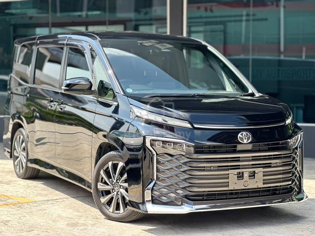 2022 Toyota VOXY 2.0 S-Z (A) SIDE STEP GRADE 4.5 A - 1
