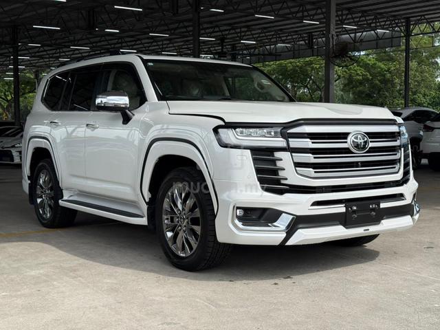 * 2000KM Only !! *✨ 2023 Toyota LANDCRUISER ZX ✨ - 2