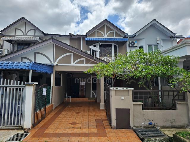 Renovated Double Storey Teres House At Klang Nearby Aeon Bukit Tinggi 1