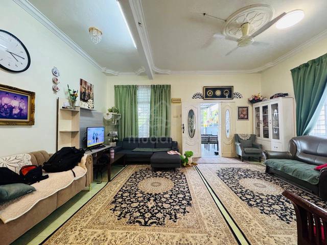 (END LOT) 2 Storey Terrace Taman Langat Utama, Bukit Changgang Banting 1