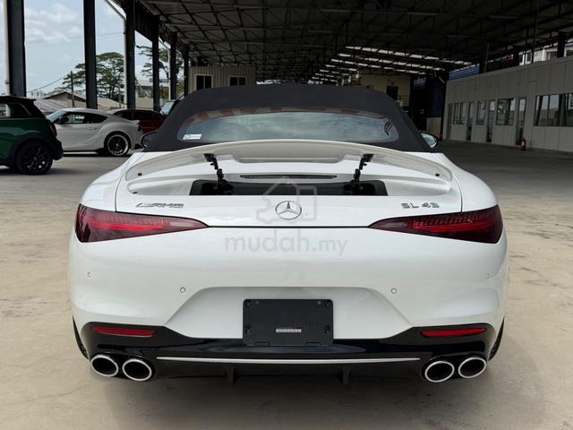 2022 Mercedes Benz SL 43 AMG 2.0 - 5