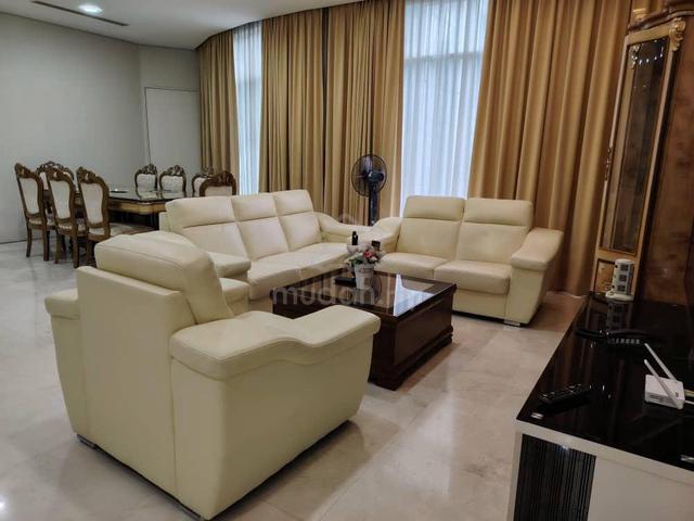 Quadro Residences 1