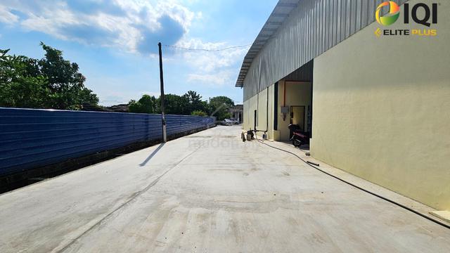 5000sqft Single-Storey Warehouse for Rent in Kepala Batas 1