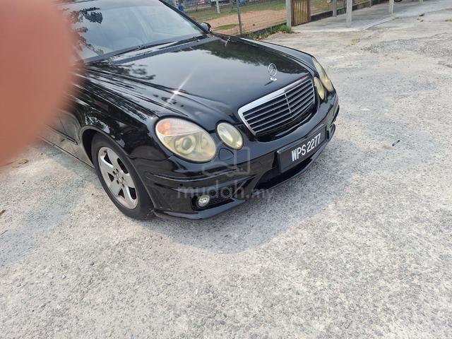 2003 Mercedes Benz E-CLASS 2.4 240 (CBU) (A) - 1
