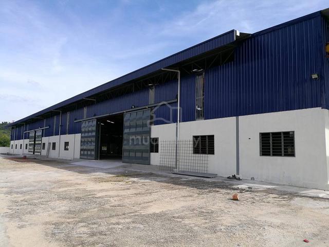 Warehouse with CF/CCC . Kampung Baru Subang 1
