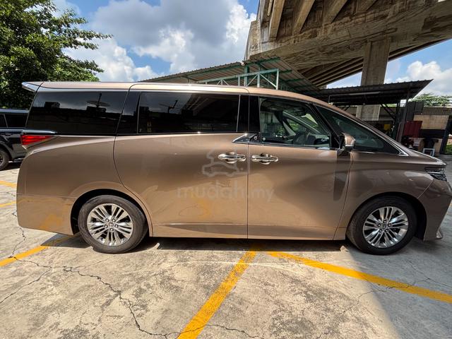 2025 Toyota ALPHARD 2.5 Z MPV (A) JPJ / SIDE STEP - 5
