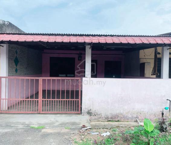 Teres Setingkat Taman Seri Telok Mas 1