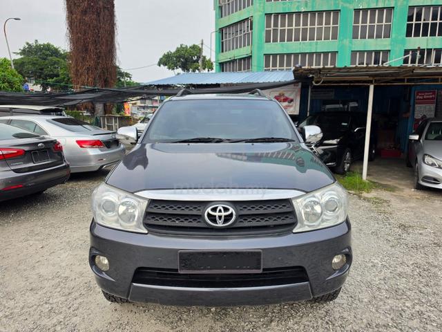2011 Toyota FORTUNER 2.7 ( TIP TOP ) - 5
