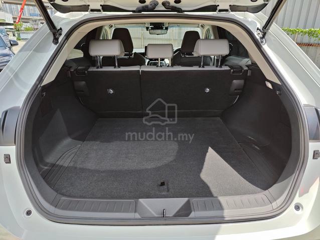 GREY INT 2023 Toyota HARRIER 2.0 G BSM DIM UNREG - 5