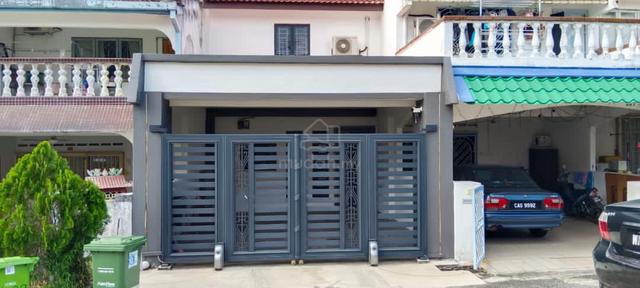 Double Sty Renovated Unit At Tmn Saga Bentong 1