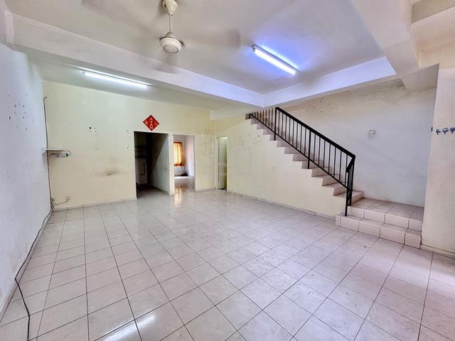 Double Storey Terrace, Taman Seri Impian, Alma 1