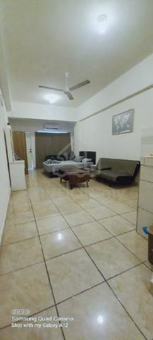 Api-Api Apartment 1