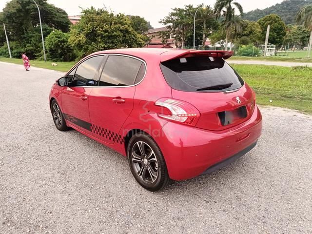 2013 Peugeot 208 1.6 VTI ALLURE (A) - 4