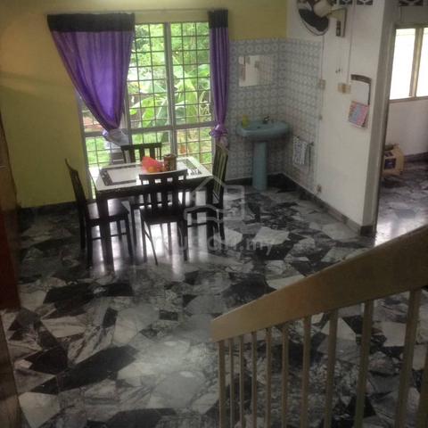 Teluk Pulai Double Storey Corner House For Rent 1