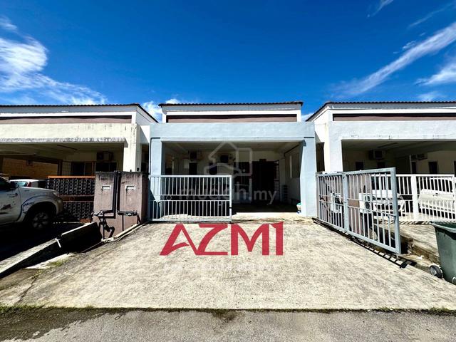4 Bedrooms Single Storey Terrace Intermediate Senadin Phase 7 Miri 1
