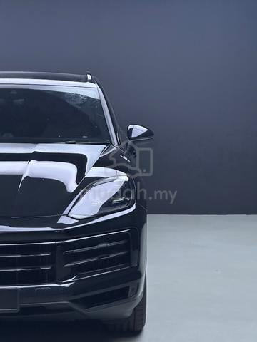 14K KM 2023 Porsche CAYENNE 3.0 FL SUV FSR LOCAL - 3