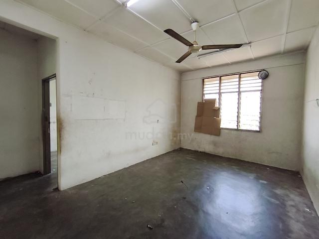 Flat Kelemak Alor Gajah 1