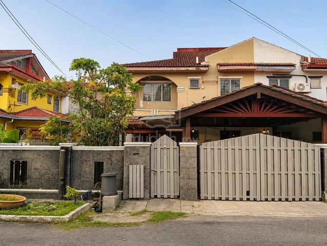 Selangor Puchong Leasehold Cluster House For Sale 1