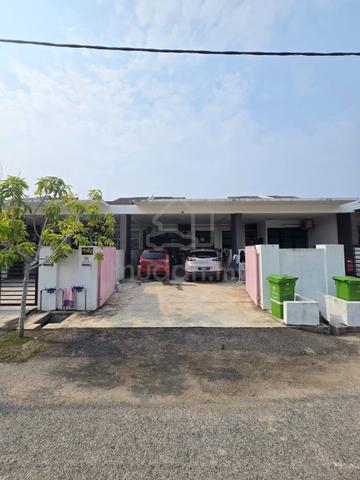 Pandan Sejahtera Kuantan, Teres Setingkat 1