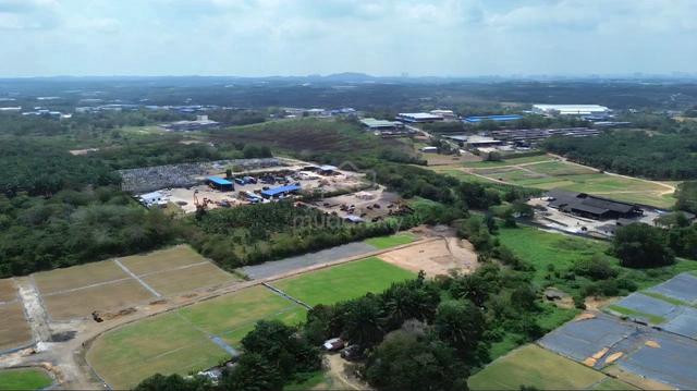 FREEHOLD Medium Industrial Land For Sale | 4.8 Acres | Sg. Tiram 1
