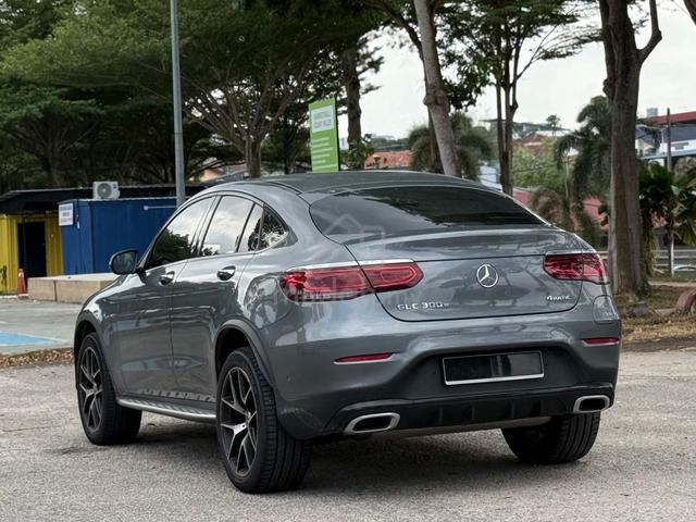 2022 Mercedes Benz GLC300e 2.0 4MATIC COUPE (CKD) - 2