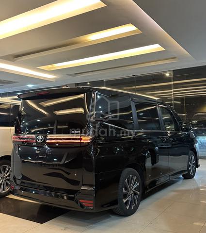 [FULL SPEC] 2024 Toyota VOXY - HUD 360CAM 8500KM - 3