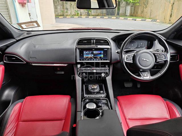2016 Jaguar F-PACE 3.0 R-SPORT (A) - 5
