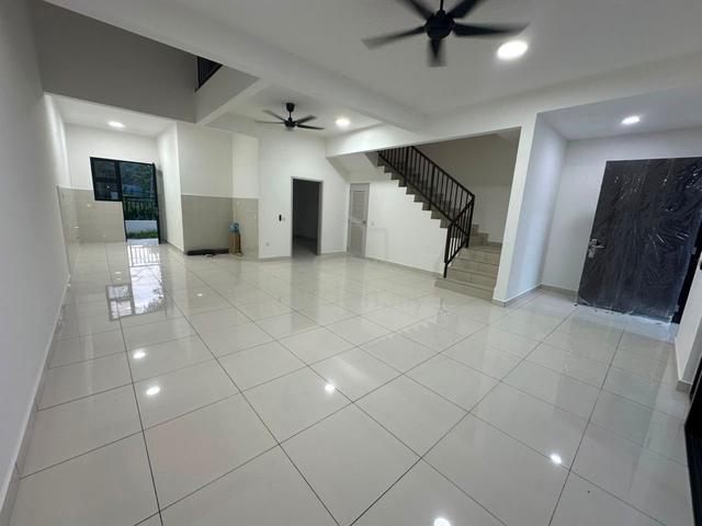 Iskandar Puteri 2 Storey House Aspira Lakehomes Unfurnished G&G Tuas 1