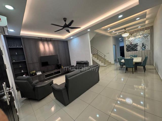 Fully renovated & Furnished below market value Bandar Permata Lunas 1