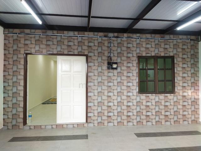 Fully renovated unit 1