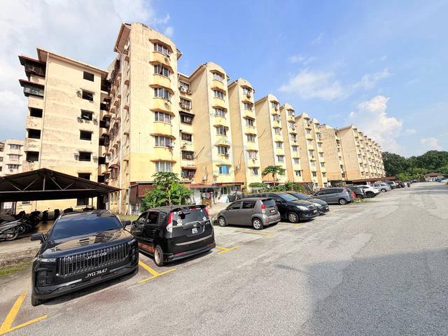 Pangsapuri Subang Suria 1