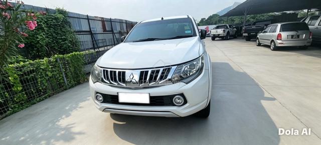 MITSUBISHI TRITON 2.4L VGT ADVENTURE 4x4 — 2017 - 4