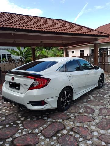 Honda CIVIC 1.5  TC (A) 2018 - 2
