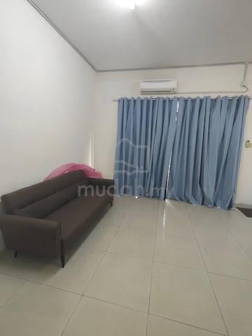 MUTIARA EMAS, TAMAN MOUNT AUSTIN, 2 Storey, Fully Furnish, 4Bed 3Bath 1