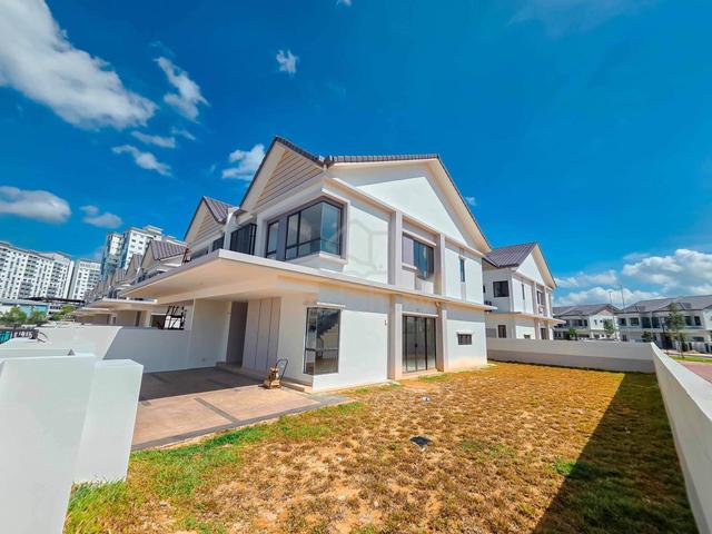 CORNER LOT FACING OPEN Semi D Double Storey Sejati Lakeside 2 1
