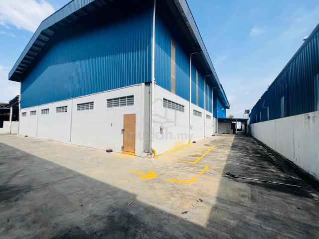 KRUBONG !!! Single Storey Warehouse Factory c/w Office 1
