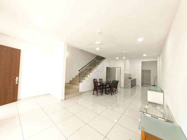 Ruby@Austin Crest Double Story House for Rent 1