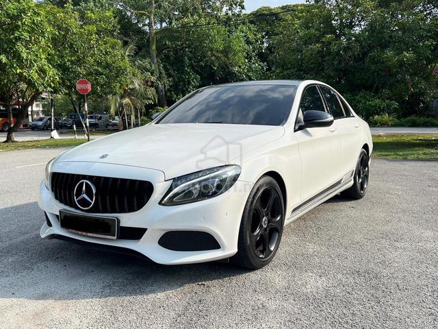 2017 Mercedes Benz C200 AVTGD 2.0 F.Loan/ 3yWrty! - 1