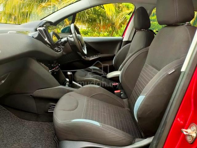 2013 Peugeot 208 1.6 (A) - 4