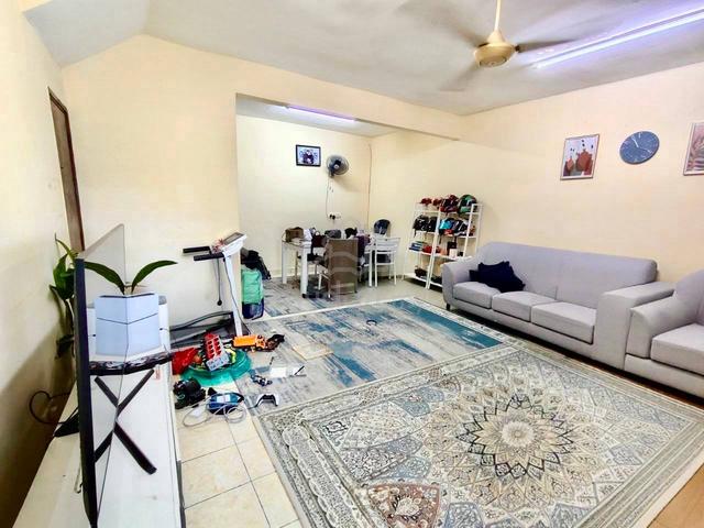 FACING OPEN FREEHOLD Double Storey House Taman Putra Prima, Puchong 1