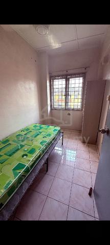 Pandan Indah Small Room 1