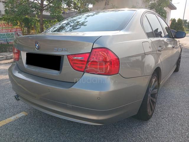 2010 Bmw 320i 2.0 (A) M-SPORTS FACELIFT CKD - 2