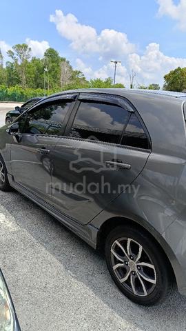 2015 Proton IRIZ 1.6 EXECUTIVE (A) - 2