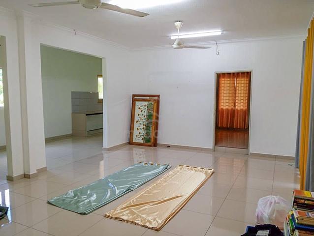 (MURAH) 1 Storey Bungalow Lorong Teratai, Batu 9 Kg Sijangkang TPG 1