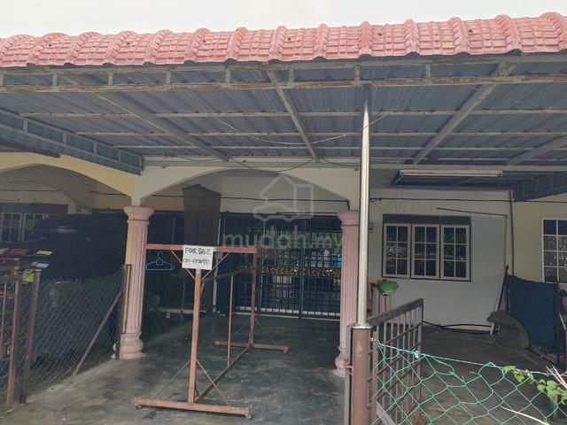 Taman Damai Ayer Tawar Perak. Teres 1 tingkat. 3bilik 2bilik air 1