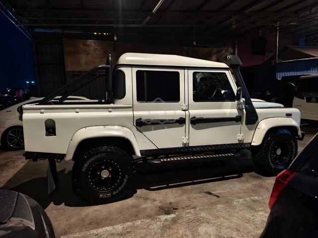 2015 Land Rover DEFENDER 2.2 110 DOUBLE CAB (M) - 3