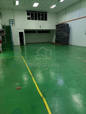 1.5 Storey Warehouse / Factory Bukit Minyak For Rent 1