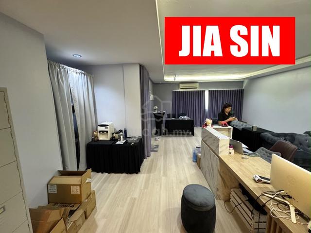 1st Floor Commercial Unit for RENT @ Bay Avenue 1